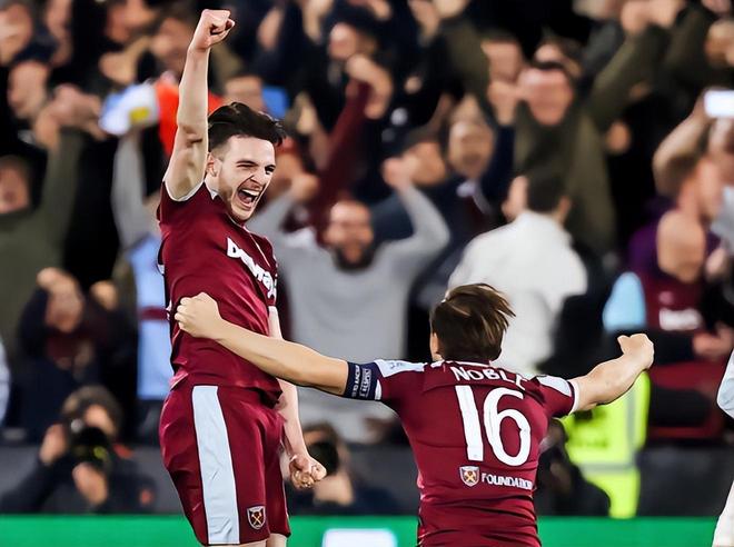 NBA史上第一人 柯里命中4千记三分球