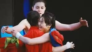 UFC格斗之夜：宋亚东技术判定胜赛胡多