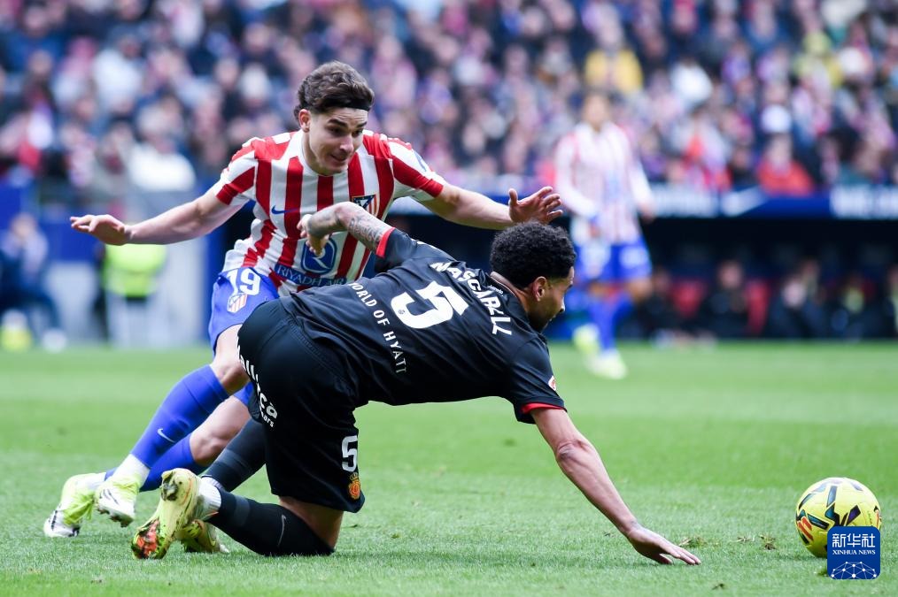 英超3月最佳球员候选：B费、赖斯、埃兰加等共6人在列